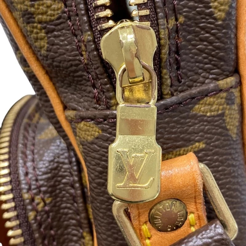 LOUIS VUITTON MONOGRAM SHOULDER BAG - 8