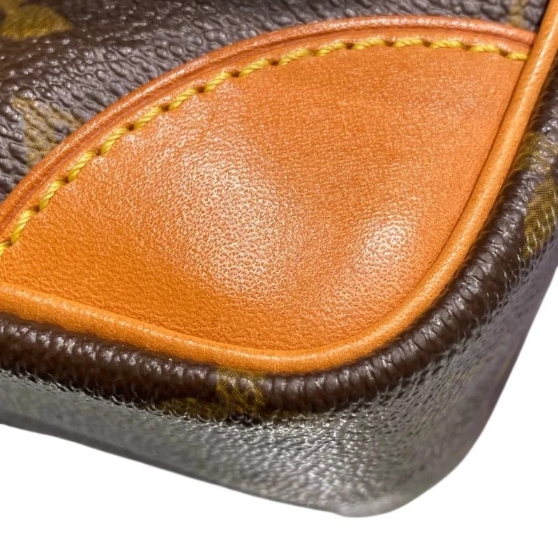 LOUIS VUITTON MONOGRAM SHOULDER BAG - 9