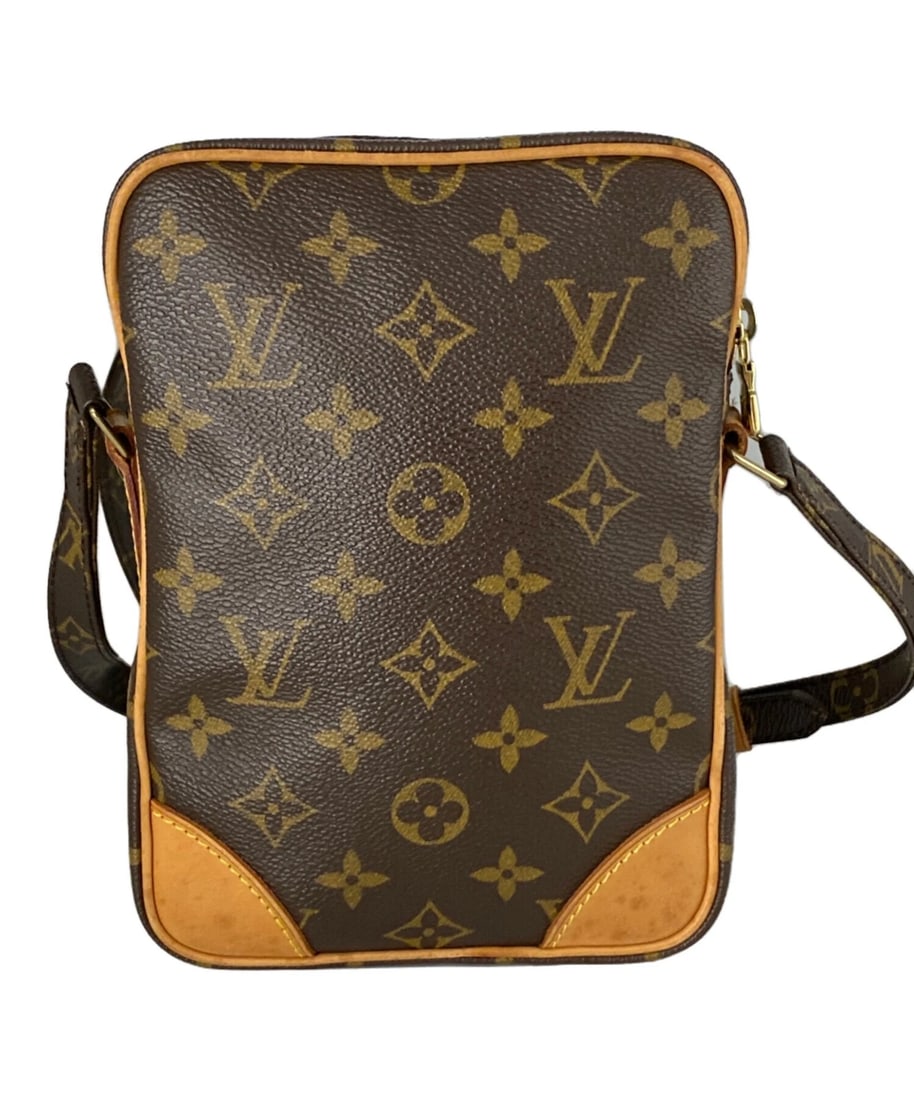 LOUIS VUITTON - 2