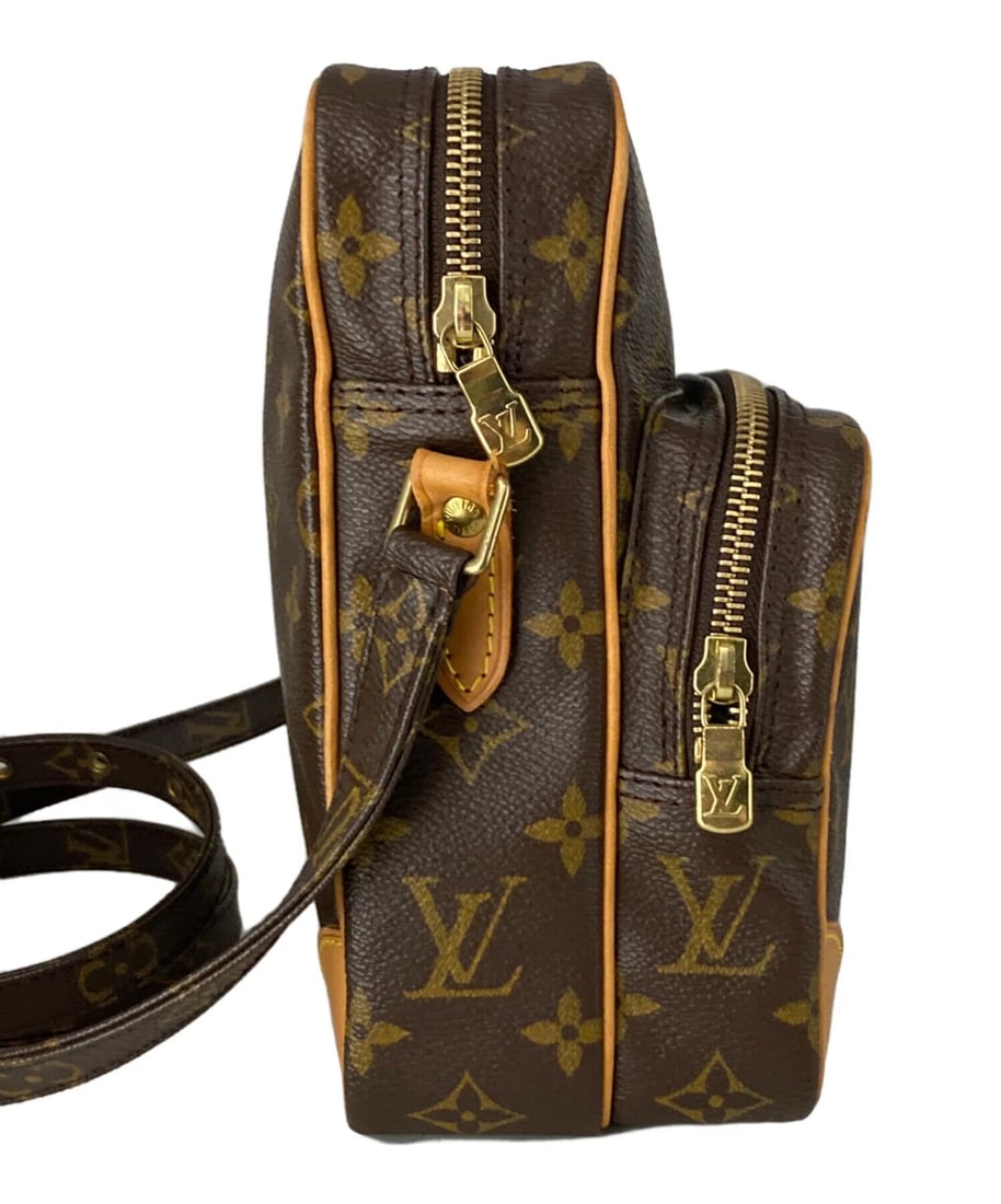 LOUIS VUITTON - 4