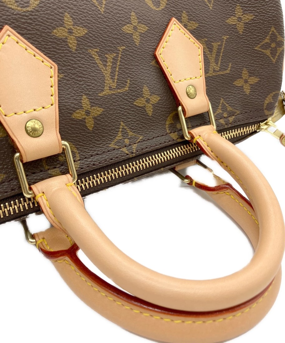 LOUIS VUITTON - 6