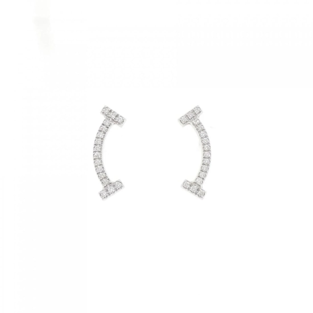 TIFFANY T SMILE EARRINGS: Tiffany T Smile Earrings Brand: Tiffany Type: Earrings Material: 750 White Gold Main Stone/Creation Natural Color: White Gold Size: ActualSize HxW: 13.3mmx4.6mm Accessories: None Accessories