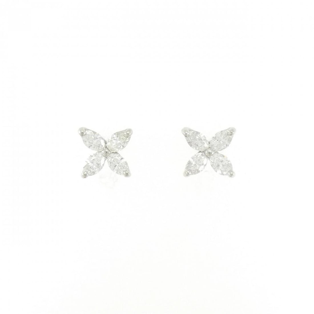 TIFFANY VICTORIA SMALL EARRINGS: Tiffany Victoria Small Earrings Brand: Tiffany Type: Earrings Material: Platinum 950 Main Stone/Creation Natural Color: Platinum Size: ActualSize HxW: 7.0mmx7.5mm Accessories: None