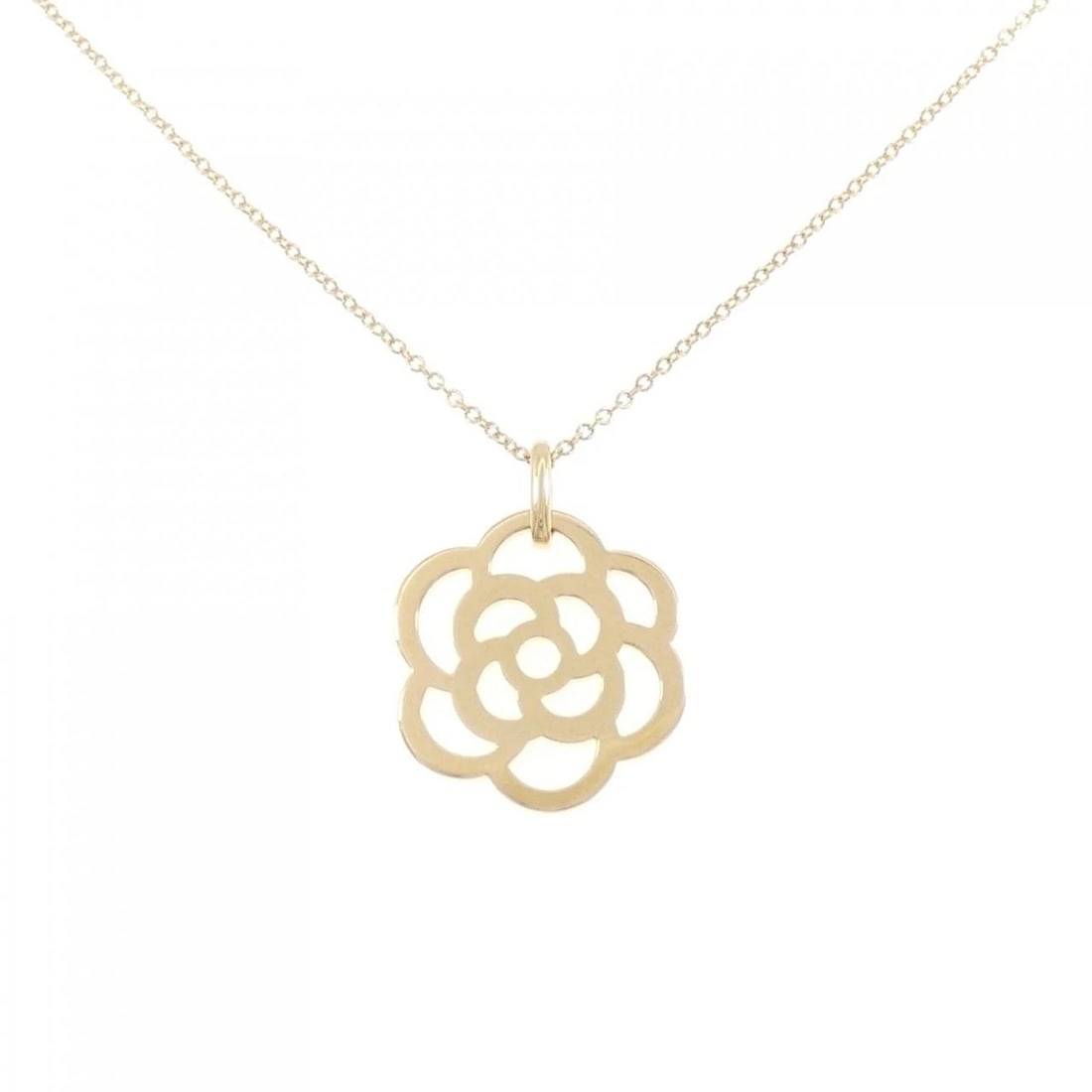 CHANEL CAMELLIA NECKLACE: Chanel Camellia Necklace Brand: CHANEL Type: Necklace Material: 750 Yellow Gold Color: Yellow Gold Size: 41/43cm Accessories: None Accessories Notice: When purchasing pre-owned goods, please