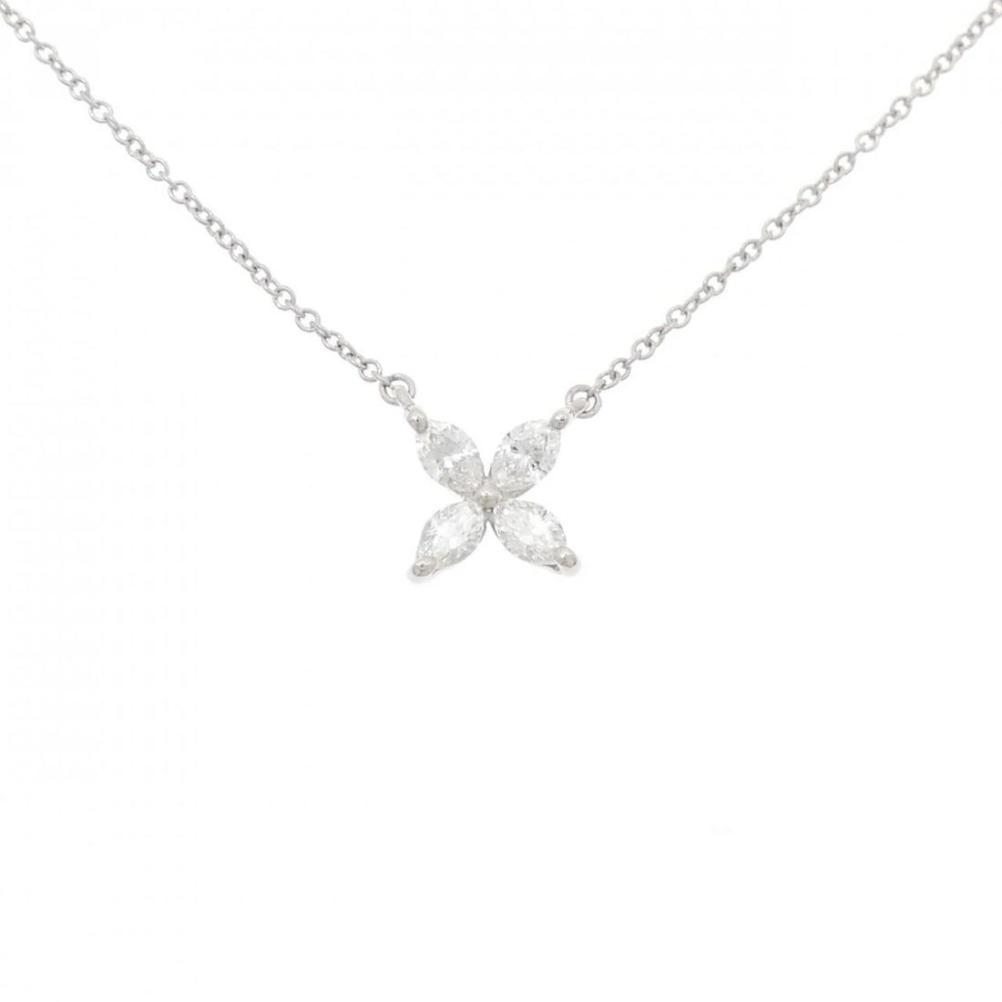TIFFANY VICTORIA SMALL NECKLACE: Tiffany Victoria Small Necklace Brand: Tiffany Type: Necklace Material: Platinum 950 Main Stone/Creation Natural Color: Platinum Size: 41cm Accessories: None Accessories Notice: When