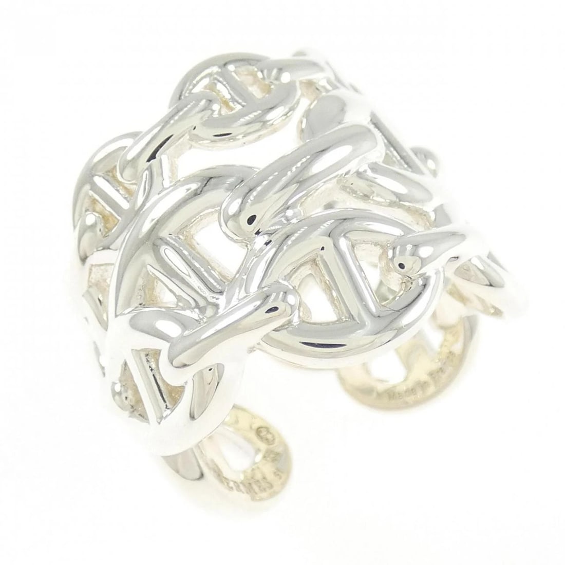 HERMES CHAINE D'ANCRE ENCHENE RING: HERMES Chaine d'Ancre Enchene Ring Brand: HERMES Type: Ring Material: 925 Silver Color: Silver Size: 6.5 (US size) Accessories: None Accessories Notice: When purchasing pre-owned goods,