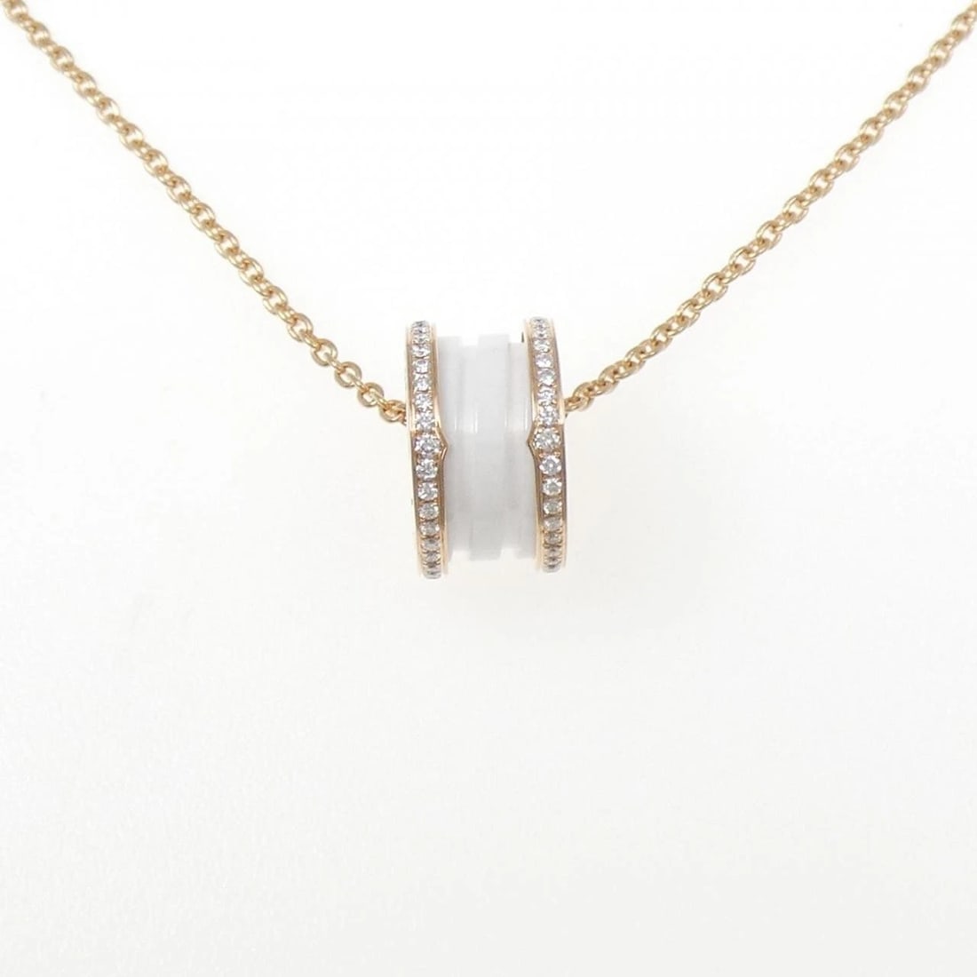 BVLGARI B.ZERO1 NECKLACE: BVLGARI B.zero1 Necklace Brand: BVLGARI Type: Necklace Material: 750 Pink Gold ceramic Main Stone/Creation Natural Color: Pink Gold ceramic Size: 38-46cm Accessories: None Accessories Notice: