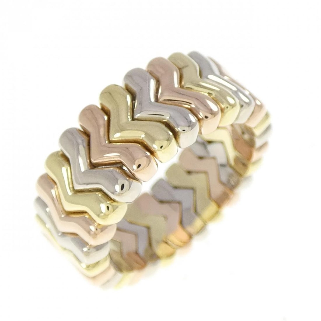 BVLGARI 750 THREE COLOR RING: BVLGARI 750 Three Color Ring Brand: BVLGARI Type: Ring Material: 750 Yellow Gold 750 White Gold 750 Pink Gold Main Stone/Creation Yellow Gold White Gold Pink Gold Color: Yellow Gold, White