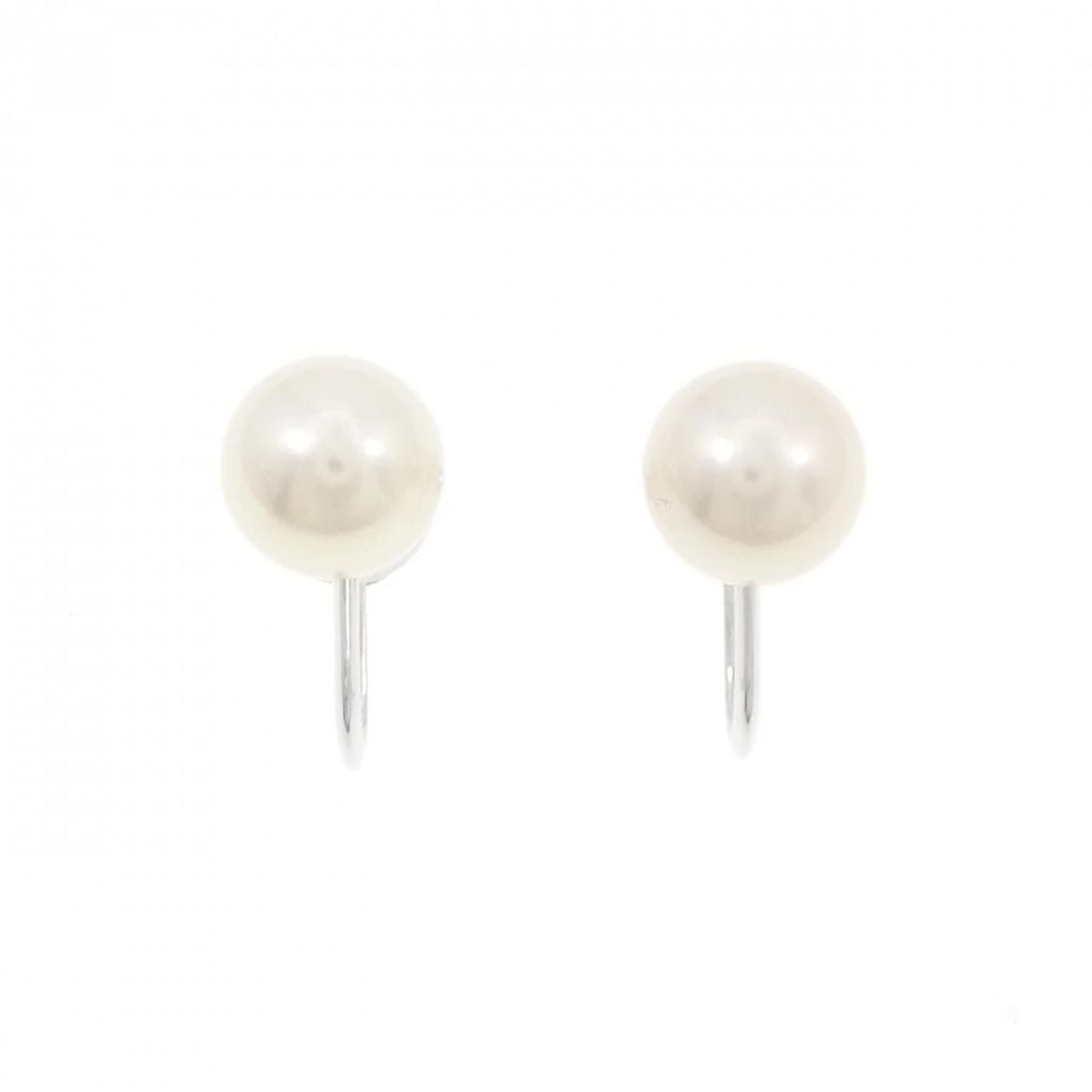 MIKIMOTO AKOYA PEARL EARRINGS: MIKIMOTO Akoya Pearl Earrings Brand: MIKIMOTO Type: Earrings Material: K18 White Gold Main Stone/Creation Akoya Pearl Color: White Gold Size: ActualSize Diameter: 8.5mm Accessories: None