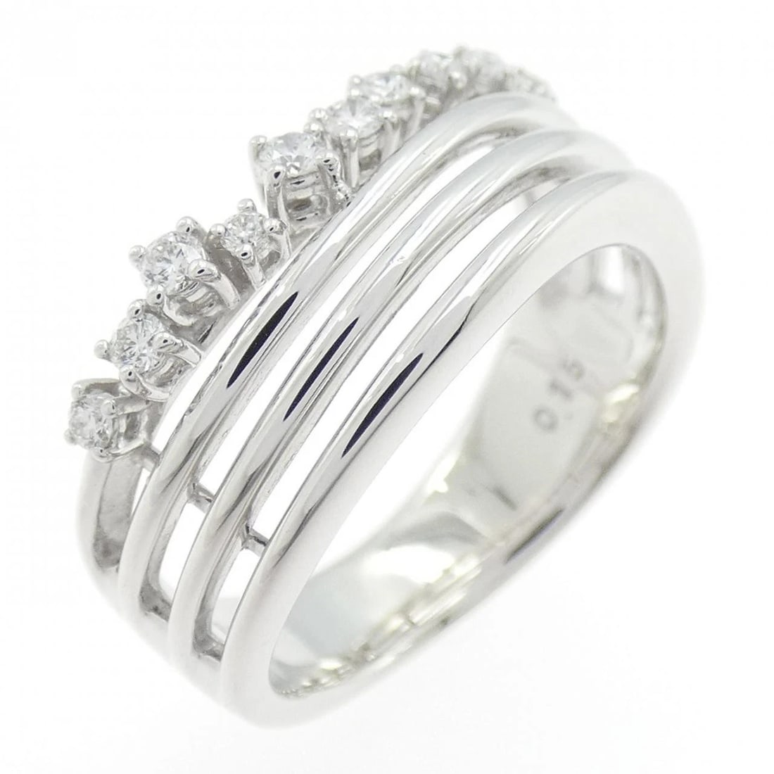 TASAKI DIAMOND RING: TASAKI Diamond Ring Brand: TASAKI Type: Ring Material: K18 White Gold Main Stone/Creation Natural Color: White Gold Size: 6 (US size) Accessories: None Accessories Notice: When purchasing