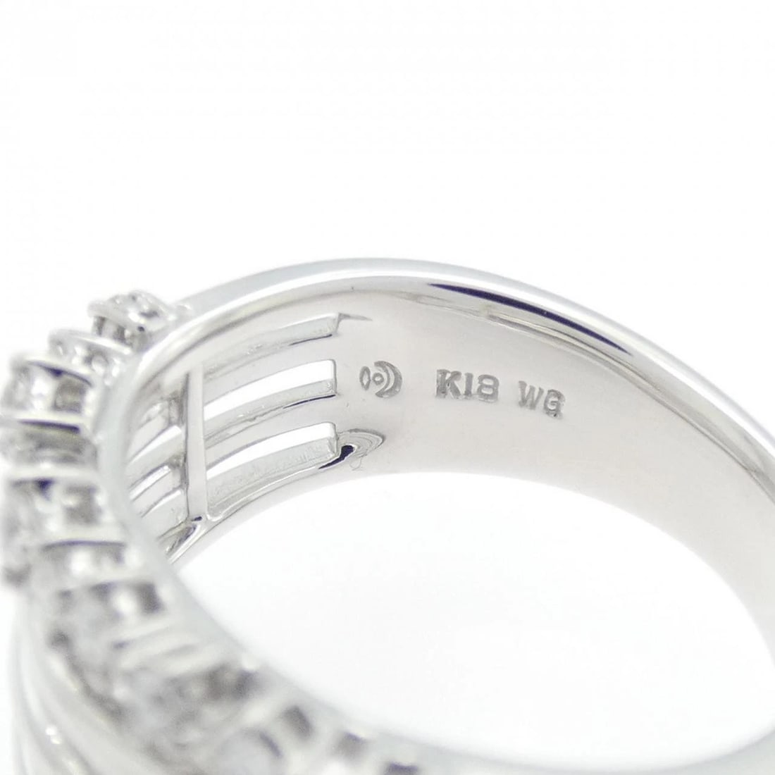 TASAKI DIAMOND RING - 4