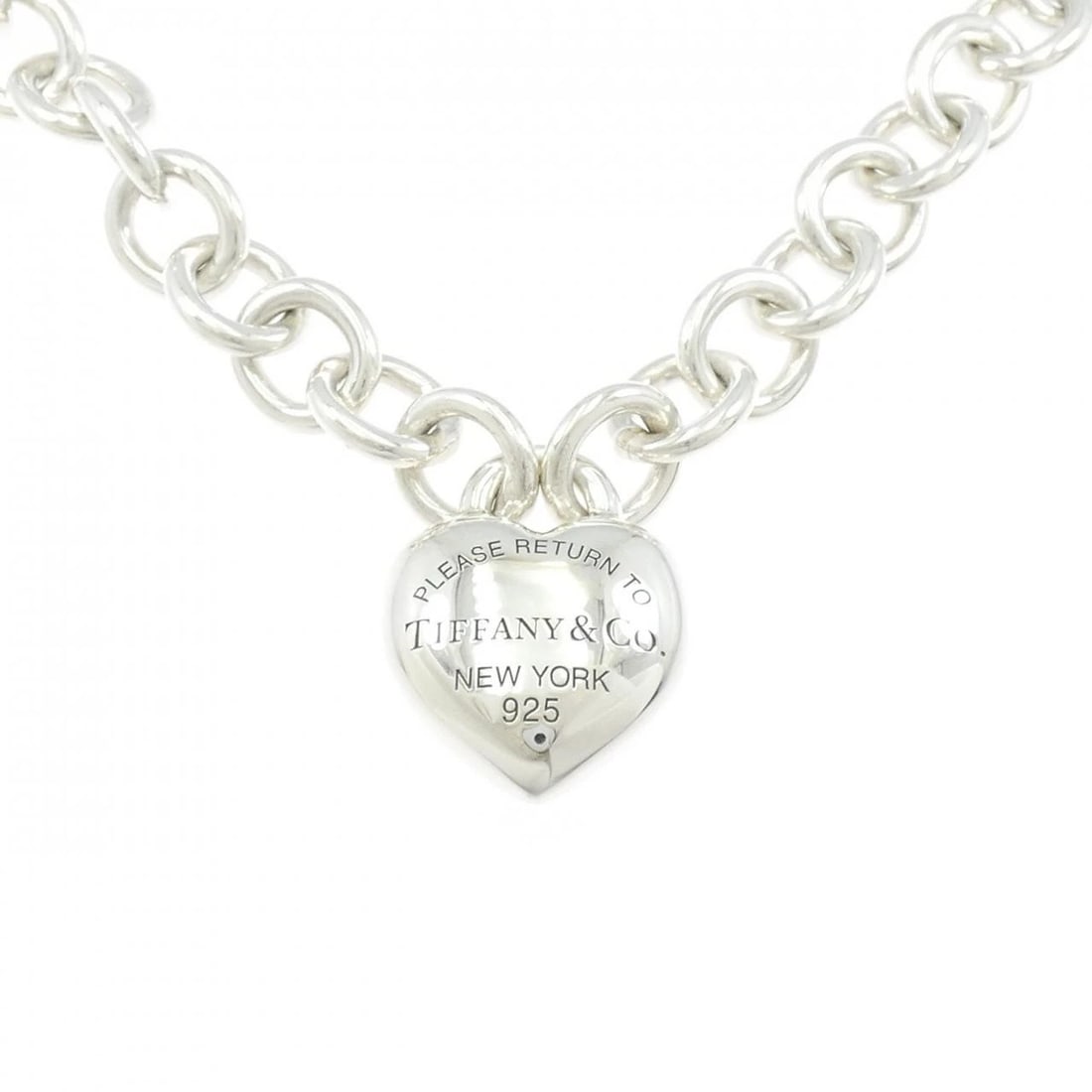 TIFFANY FULL HEART TOGGLE NECKLACE: Tiffany Full Heart Toggle Necklace Brand: Tiffany Type: Necklace Material: 925 Silver Color: Silver Size: 40cm Accessories: None Accessories Notice: When purchasing pre-owned goods, please
