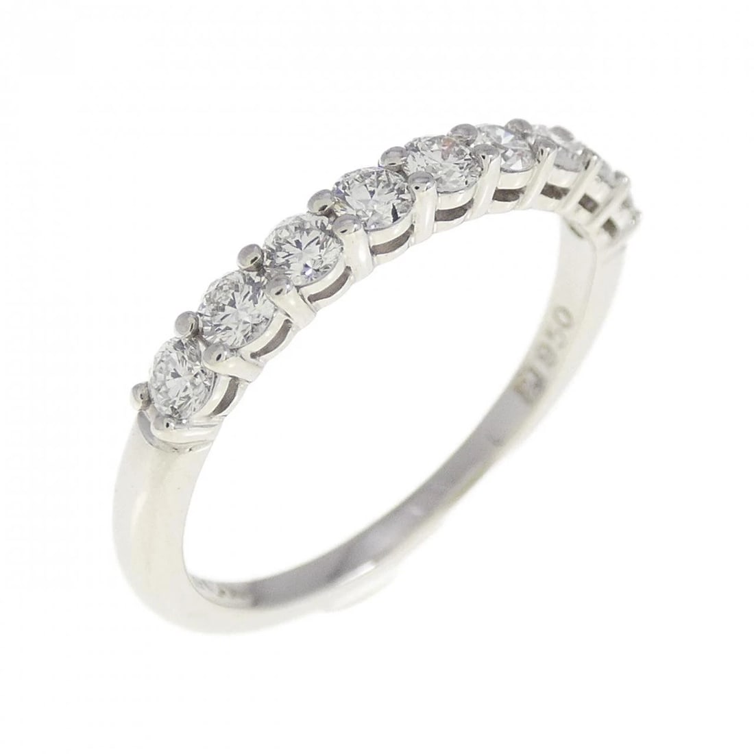 TIFFANY & CO. BAND RING: Tiffany & Co. band Ring Brand: Tiffany Type: Ring Material: Platinum 950 Main Stone/Creation Natural Color: Platinum Size: 4 (US size) Accessories: None Accessories Notice: When purchasing