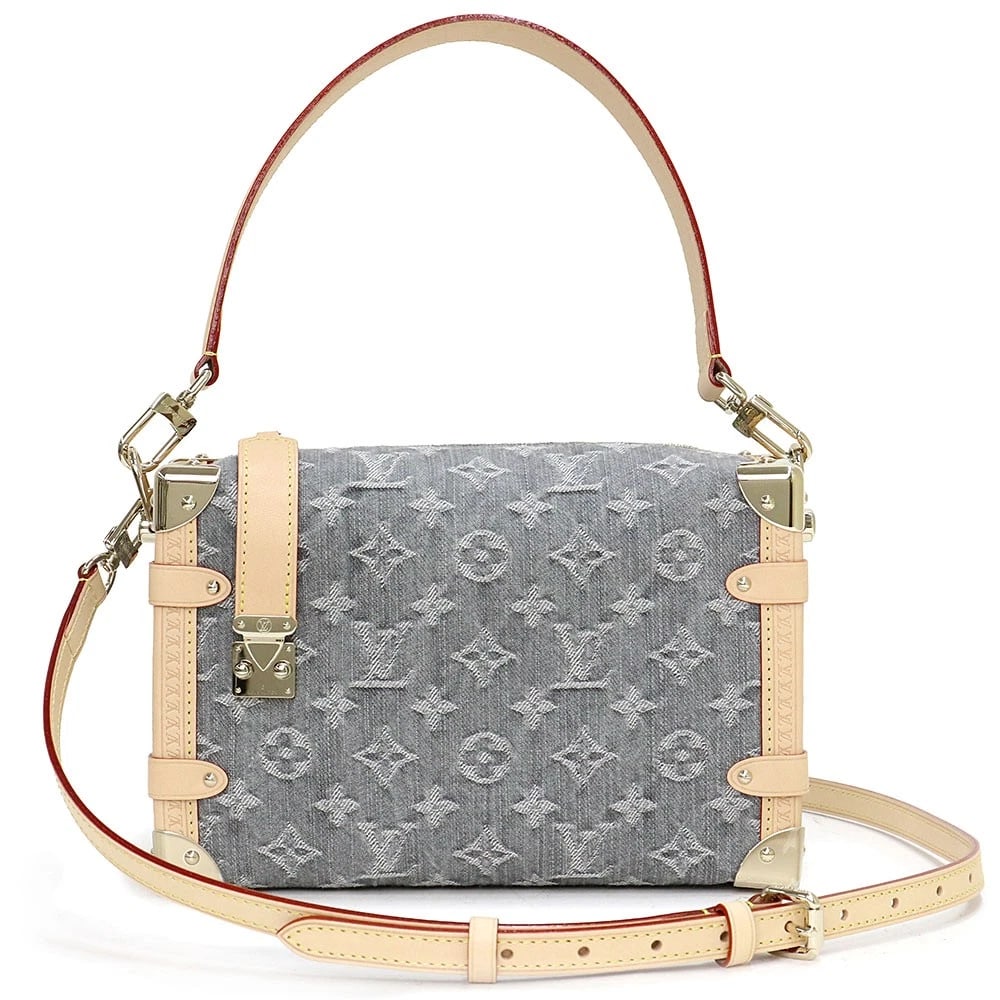 LOUIS VUITTON SIDE TRUNK MM MONOGRAM DENIM WASHED GREY: LOUIS VUITTON Side Trunk MM Monogram Denim Washed Grey Brand: LOUIS VUITTON Type/Style: Handbag Material: Monogram Denim / Natural Leather Color: Washed Gray Size: W:24cm x H:16cm x D:8cm Handle:4