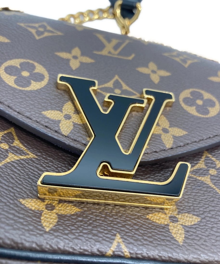 LOUIS VUITTON BAG - 8