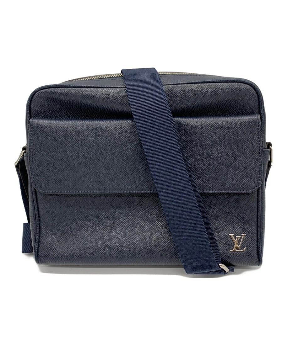 LOUIS VUITTON ALEX MESSENGER: LOUIS VUITTON Alex Messenger Brand: LOUIS VUITTON Type/Style: Handbag Material: none Color: Navy Size: H:24cm / W:28.5cm / D:5cm Accessories: None Accessories Notice: When purchasing pre-o