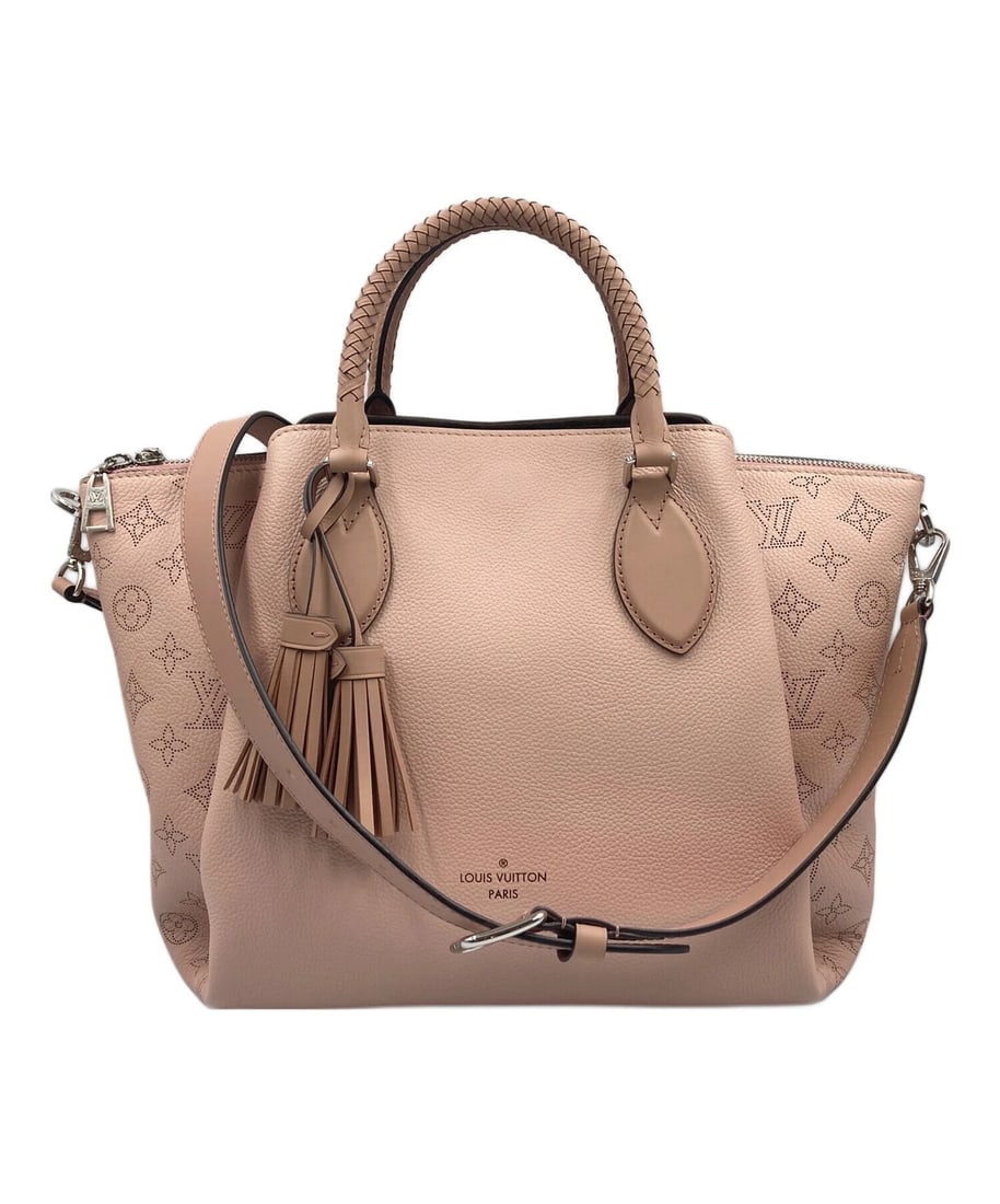 LOUIS VUITTON MAHINA OMEA MAGNOLIA: LOUIS VUITTON Mahina Omea Magnolia Brand: LOUIS VUITTON Type/Style: Handbag Material: none Color: Magnolia Size: H:24cm / W:30cm / D:14cm [ Handle size ] 11cm Accessories: None Accessories