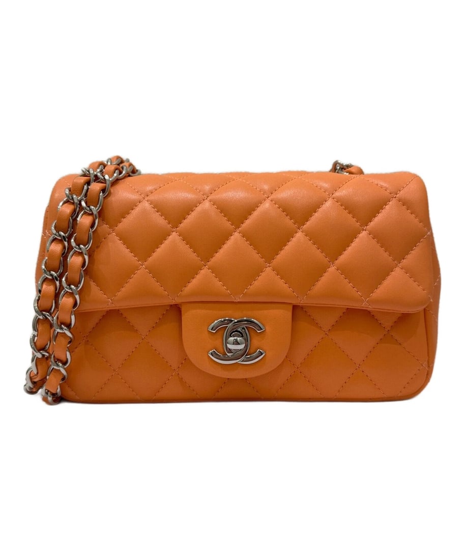 CHANEL DOUBLE FLAP CHAIN SHOULDER BAG: CHANEL Double Flap Chain Shoulder Bag Brand: CHANEL Type/Style: Handbag Material: Lambskin Color: Orange Size: H:12.0cm / W:20.0cm / D:6.0cm Accessories: None Accessories Notice: When