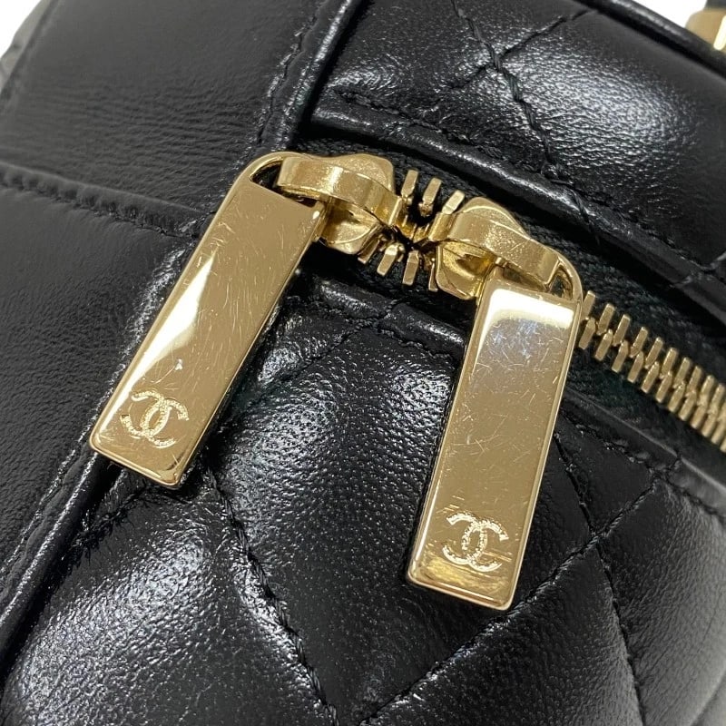 CHANEL MINI VANITY CASE HANDBAG - 7