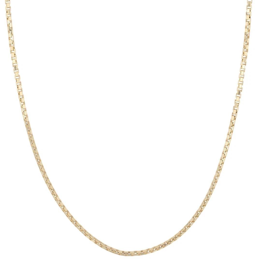 UNOAERRE VENETIAN LINK CHAIN NECKLACE 14K YELLOW GOLD: Unoaerre Venetian Link Chain Necklace 14k Yellow Gold Brand: UNOAERRE Type: Necklace Material: 14k Yellow Gold Color: None Size: Necklace Measurement: 15" Length / 1.5mm Accessories: None