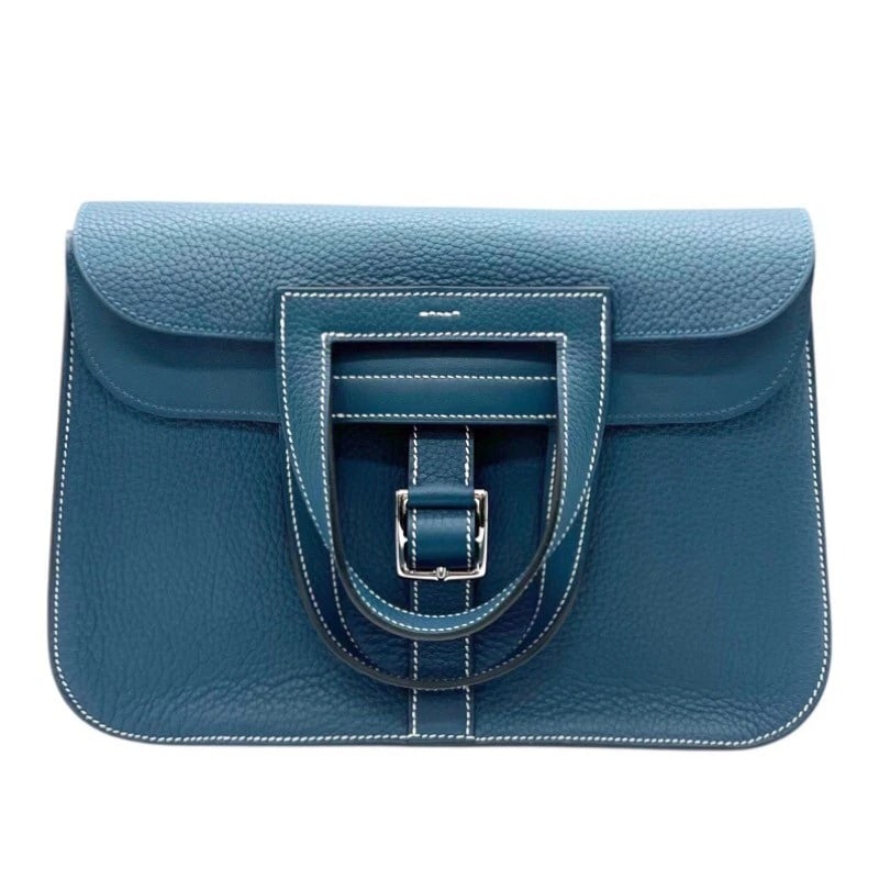 HERMES ARZAN 31 SHOULDER BAG: HERMES Arzan 31 Shoulder Bag Brand: HERMES Type: Shoulder Bag Material: Taurillon Clemence Color: SVHardware Size: W12.2 x H11.0x D3.5inch Shoulder:37.4inch Accessories: None Accessories