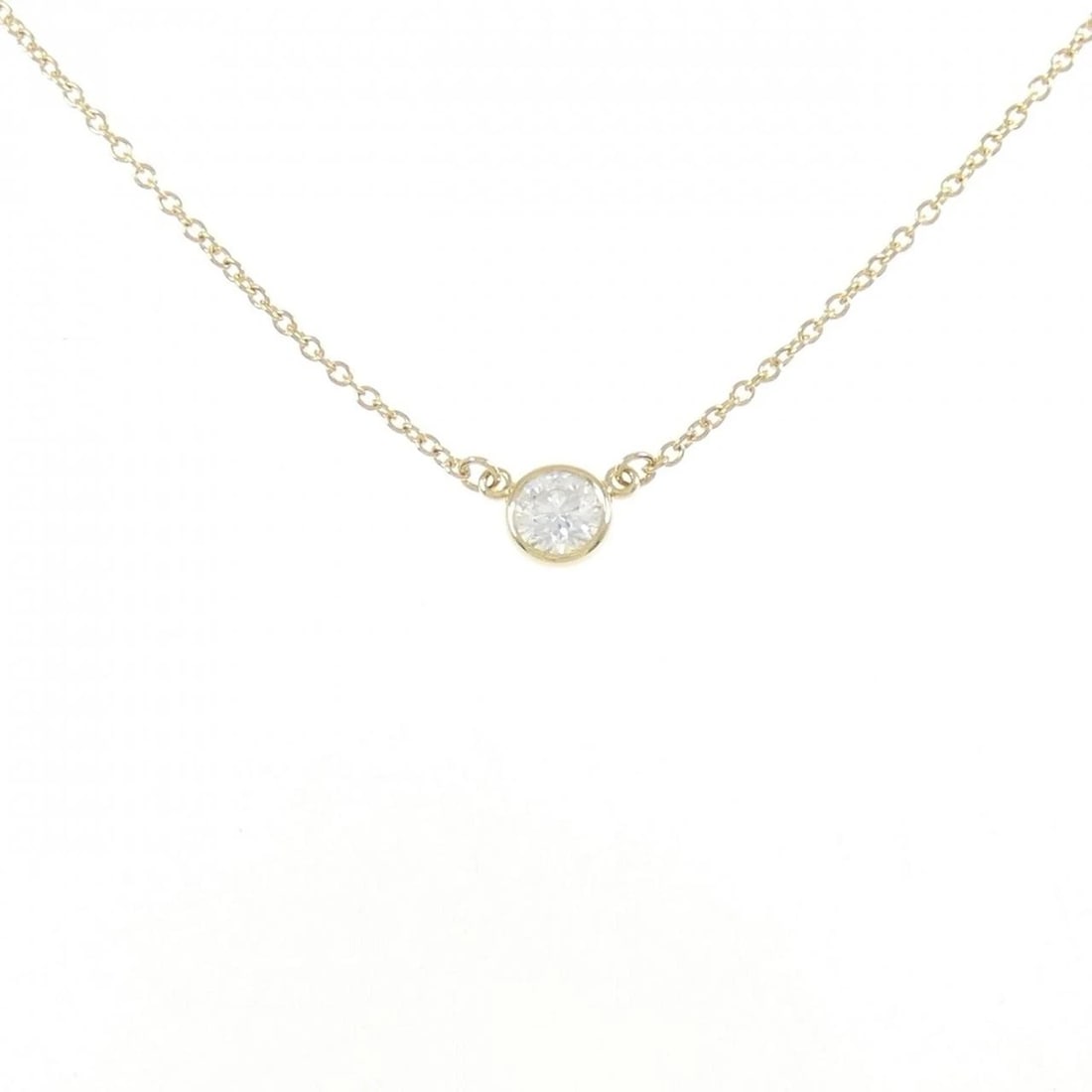 TIFFANY & CO. BY THE YARD NECKLACE: Tiffany & Co. By the Yard Necklace Brand: Tiffany Type: Necklace Material: 750 Yellow Gold Main Stone/Creation Natural Color: Yellow Gold Size: 41cm Accessories: None Accessories Notice: When