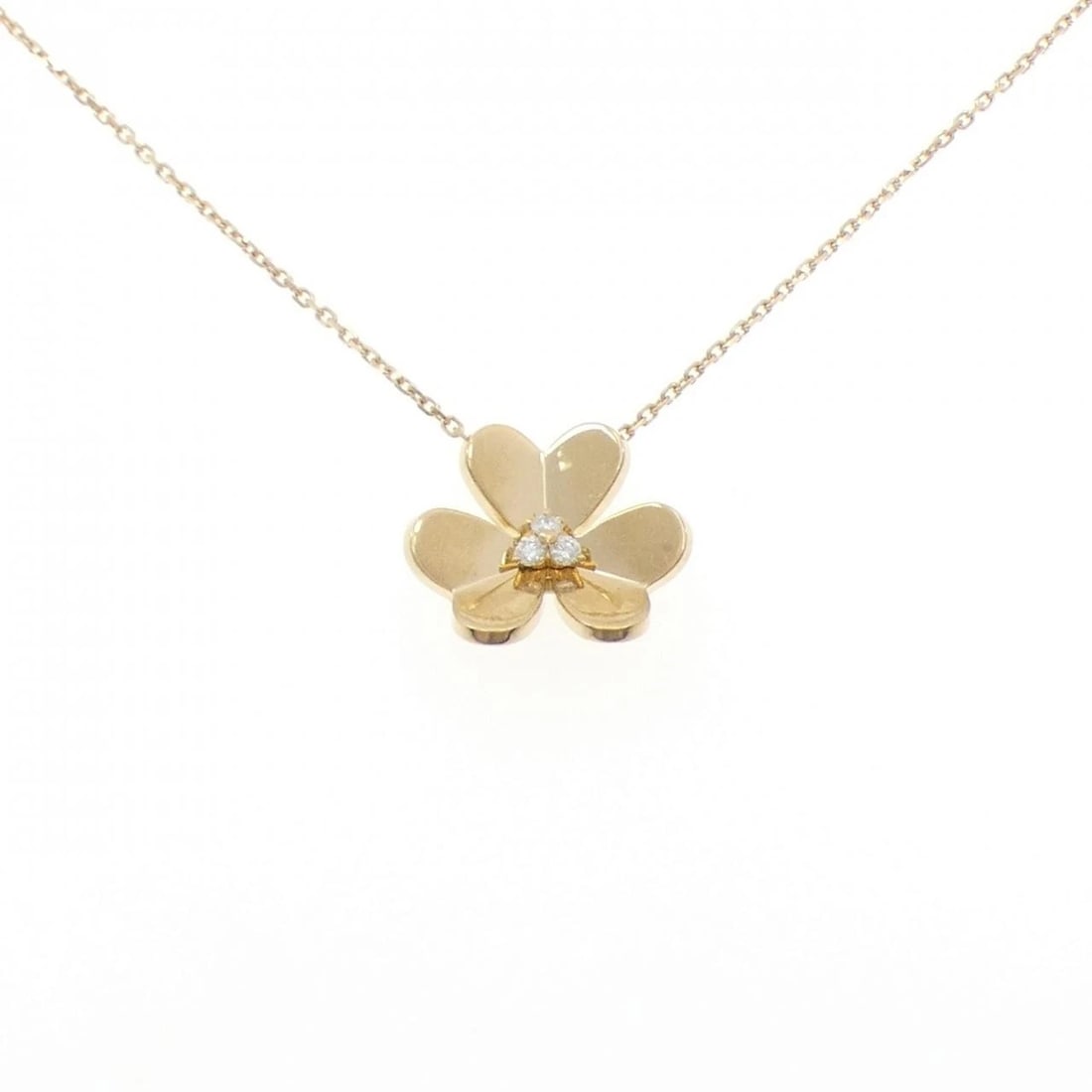 VAN CLEEF & ARPELS FRIVOLE LARGE NECKLACE: Van Cleef & Arpels Frivole Large Necklace Brand: Van Cleef & Arpels Type: Necklace Material: 750 Yellow Gold Main Stone/Creation Natural Color: Yellow Gold Size: 37 41cm Accessories: None