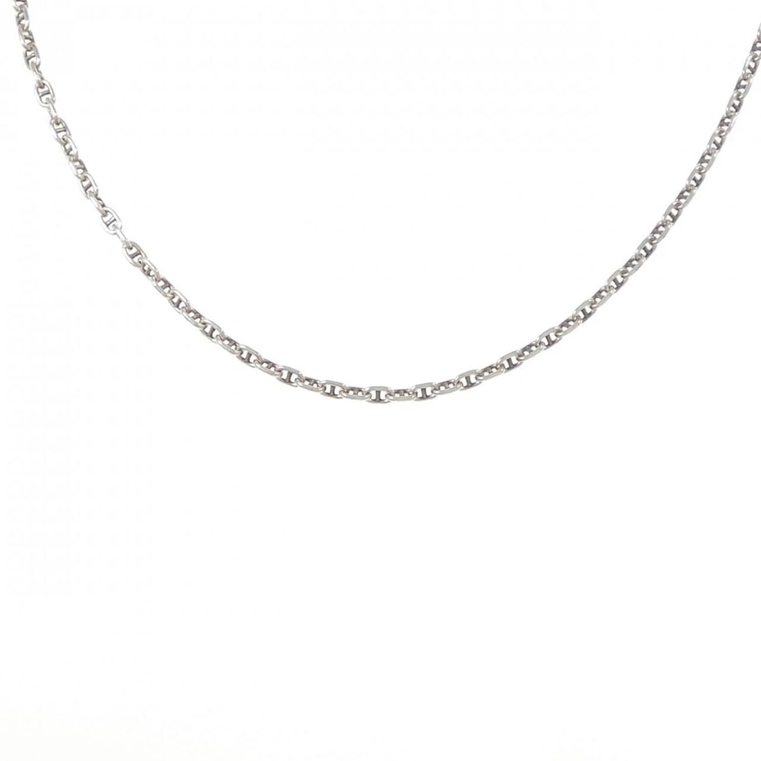 HERMES 925 NECKLACE: HERMES 925 Necklace Brand: HERMES Type: Necklace Material: 925 Silver Color: Silver Size: 51cm Accessories: None Accessories Notice: When purchasing pre-owned goods, please refer to the