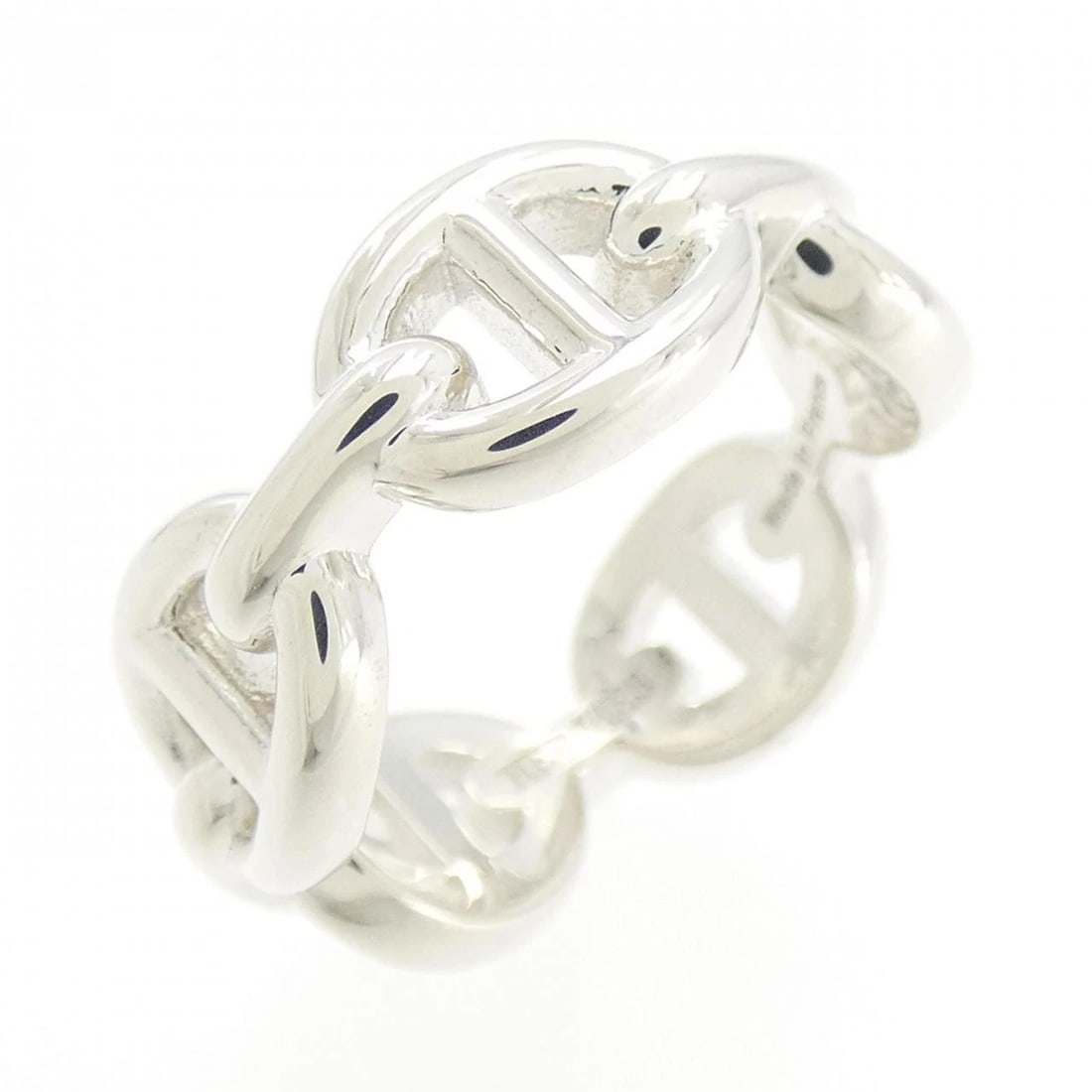 HERMES CHAINE D'ANCRE ENCHENE RING: HERMES Chaine d'Ancre Enchene Ring Brand: HERMES Type: Ring Material: 925 Silver Color: Silver Size: 4-4.5 (US size) Accessories: None Accessories Notice: When purchasing pre-owned goods,