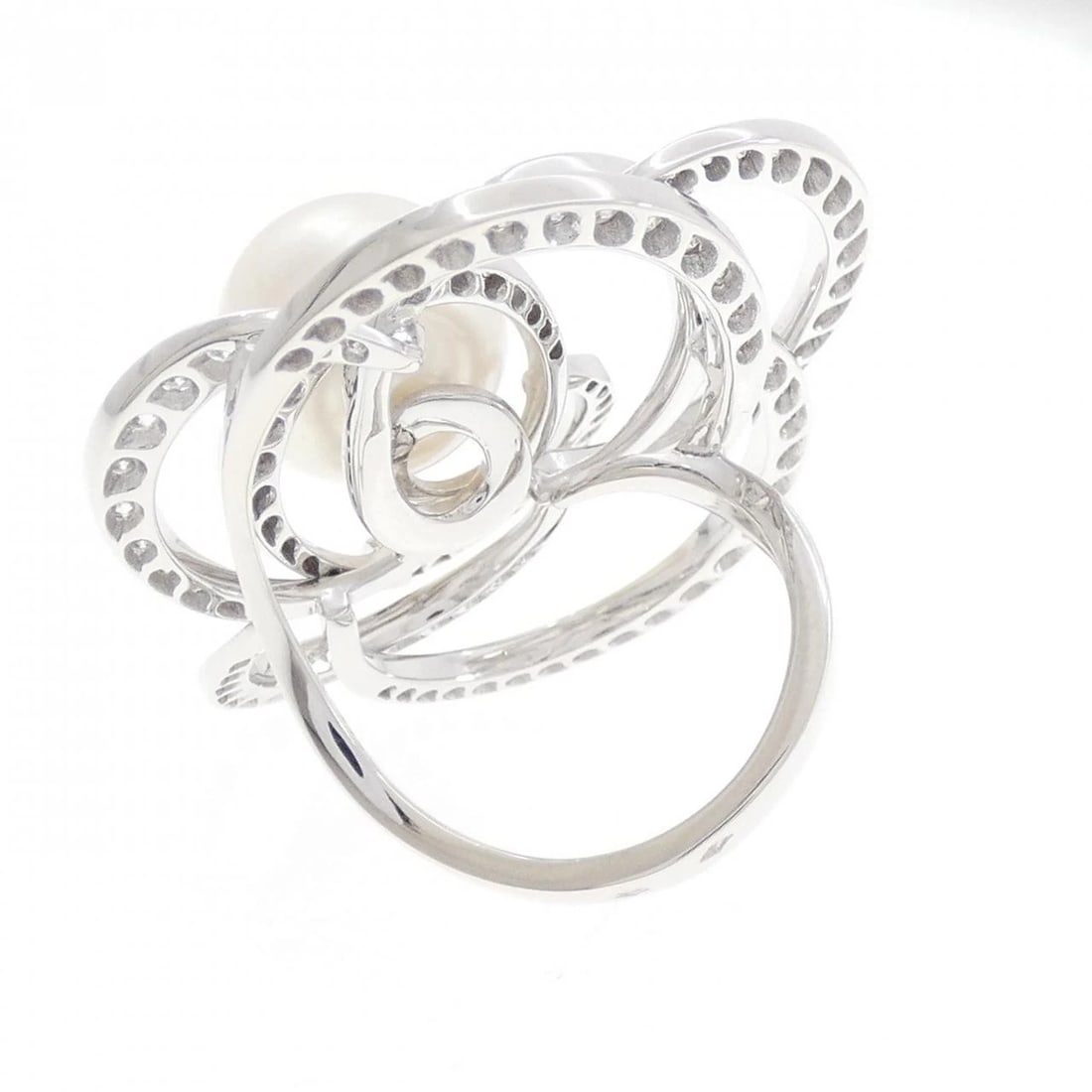 CHANEL CAMELLIA RING - 3