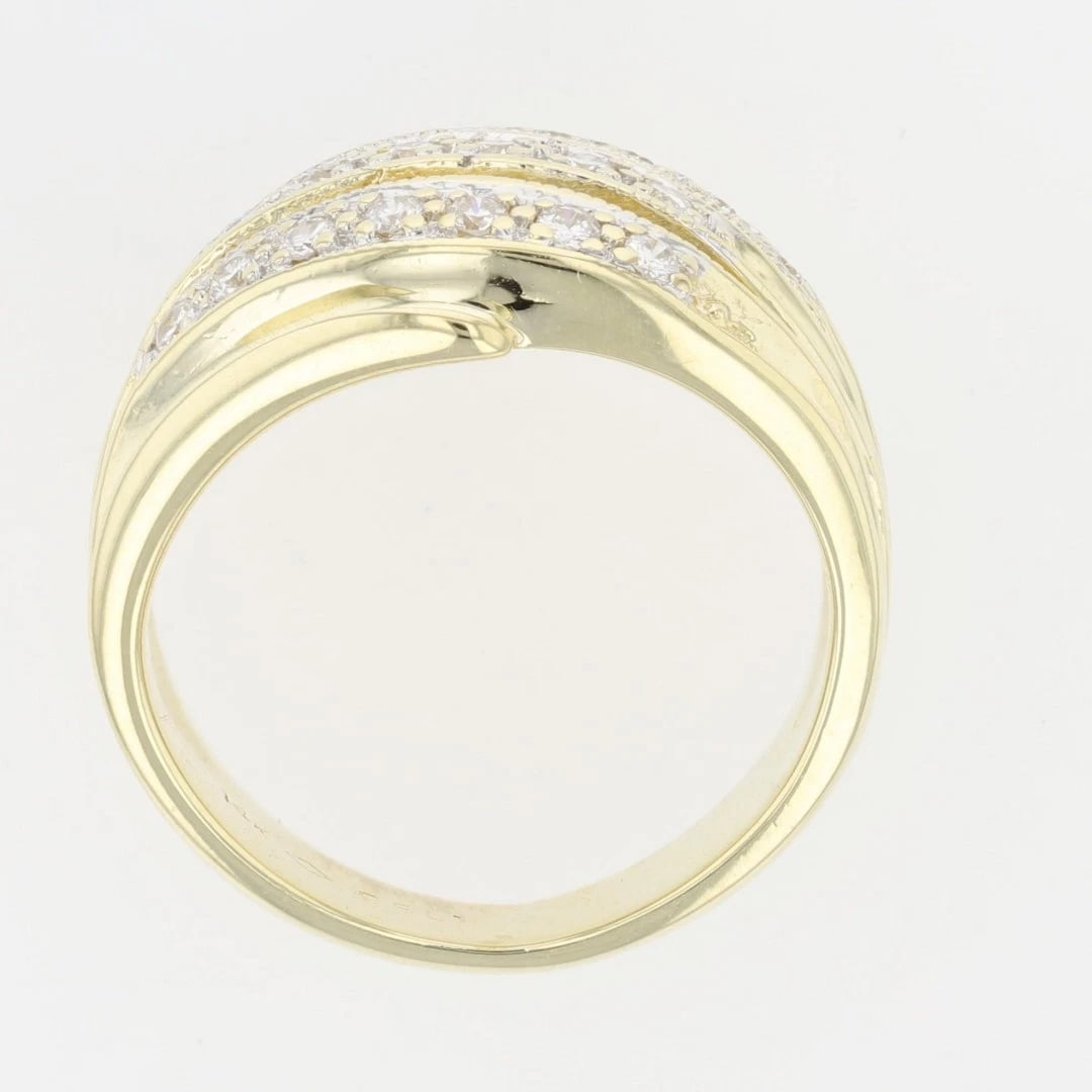 ROUND CUT DIAMOND CLUSTER PRONG-SET RING - 2