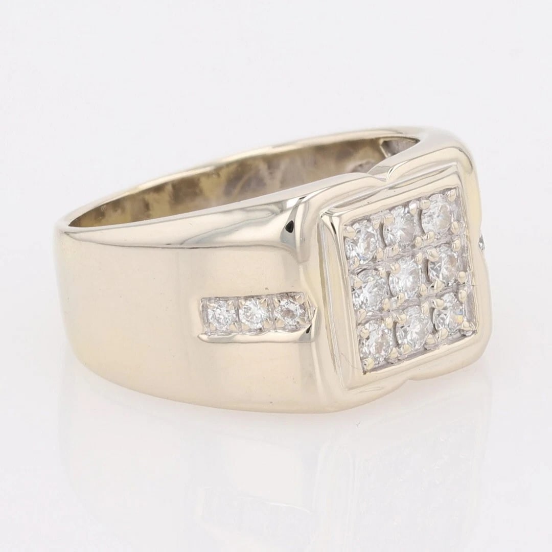 ROUND CUT DIAMOND CLUSTER STATEMENT BAND RING - 2