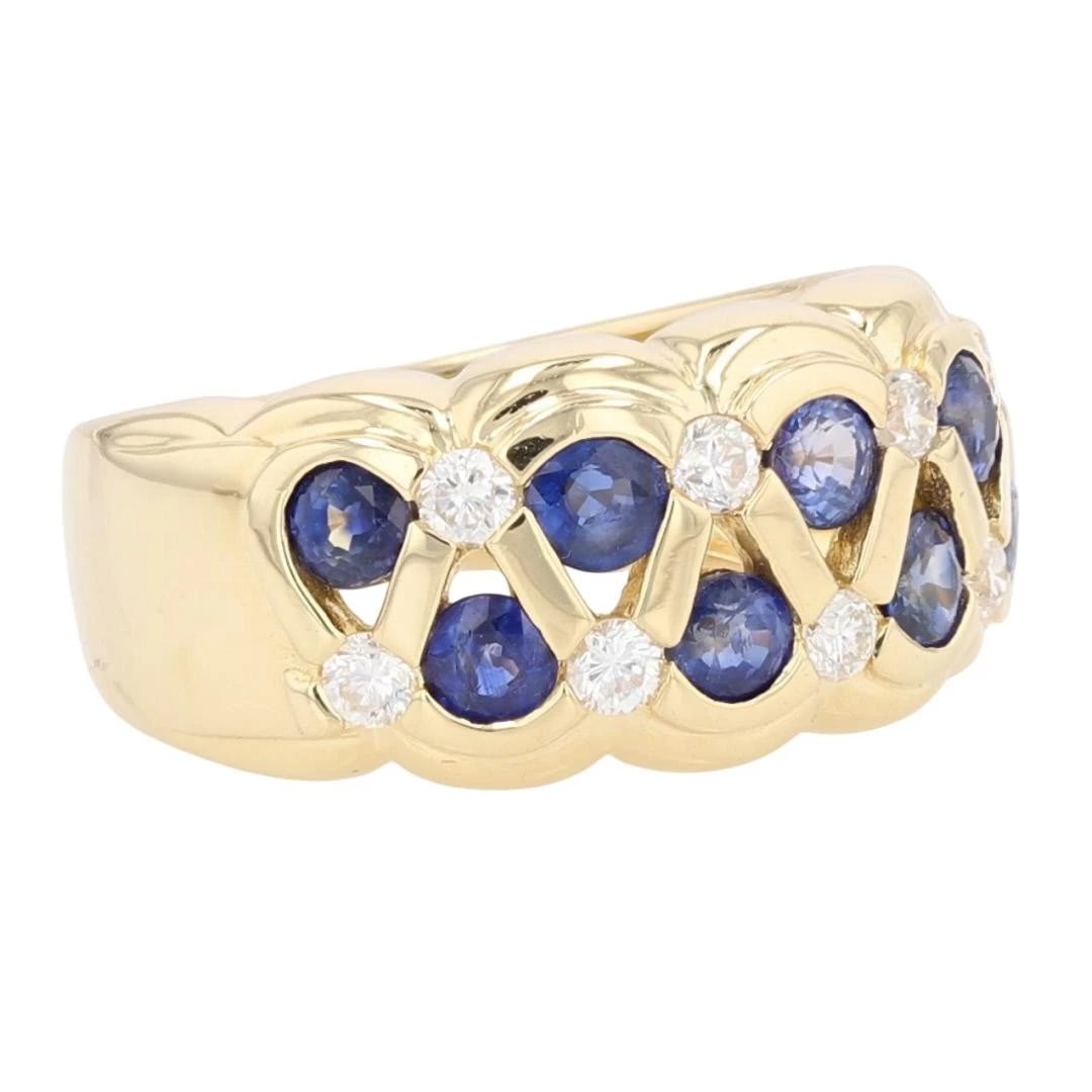 ROUND SAPPHIRE & DIAMOND CLUSTER STATEMENT RING - 2