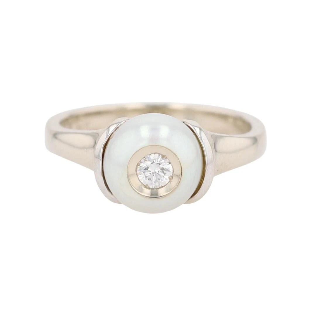 ROUND DIAMOND CULTURED AKOYA PEARL STATEMENT RING (1 of 2)