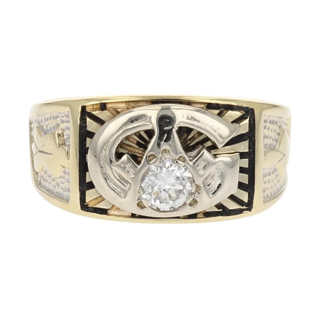 ROUND CUT DIAMOND AND ENAMEL MASONIC BAND RING (1 of 2)