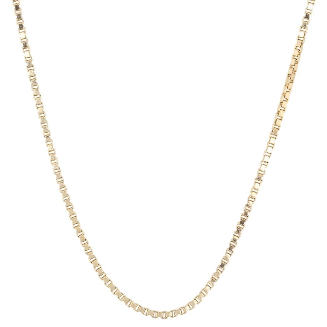 VENETIAN LINK CHAIN NECKLACE 14K YELLOW GOLD: Venetian Link Chain Necklace 14k Yellow Gold Brand: Unbranded Type: Necklace Material: 14k Yellow Gold Color: None Size: Necklace Measurement: 18.5" Length / 1.5mm Accessories: None
