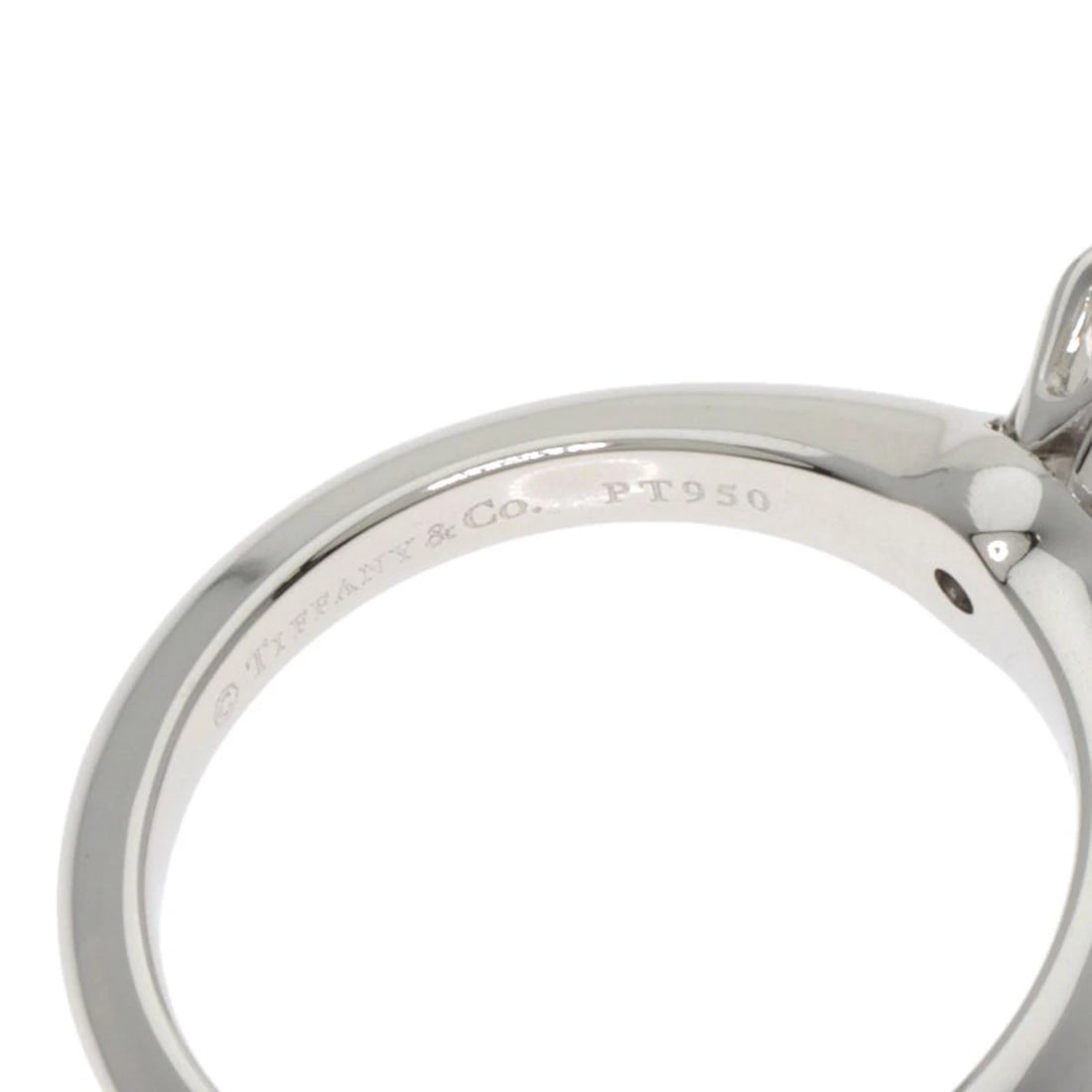 TIFFANY&CO. SOLITAIRE DIAMOND RING - 2
