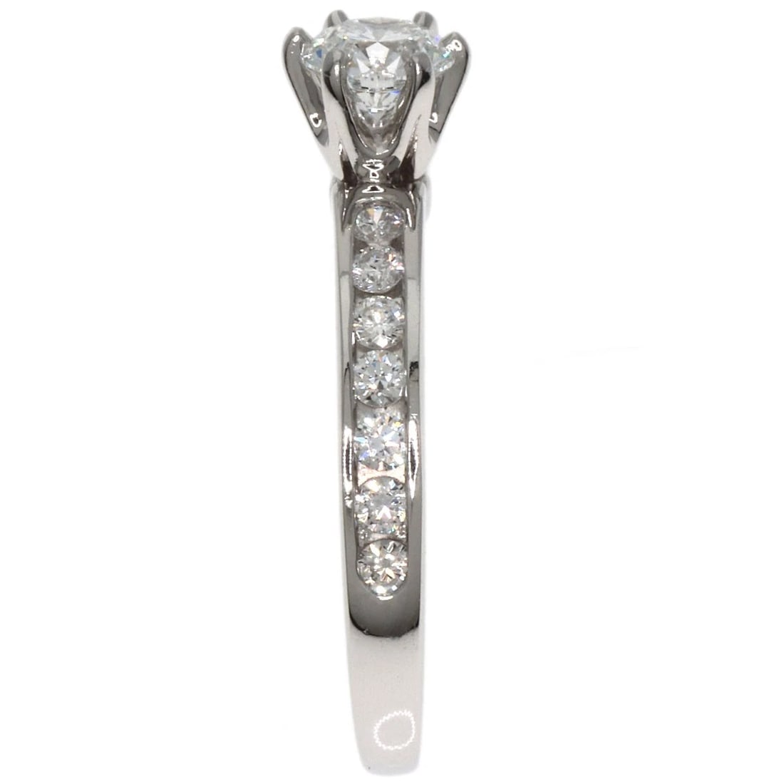 TIFFANY&CO. CHANNEL SETTING DIAMOND RING: TIFFANY&Co. Channel Setting Diamond Ring Brand: TIFFANY&Co. Type: Ring Material: Platinum PT950 Main Stone/Creation Natural Color: Platinum Size: 4.25(US) Accessories: None Accessories Not