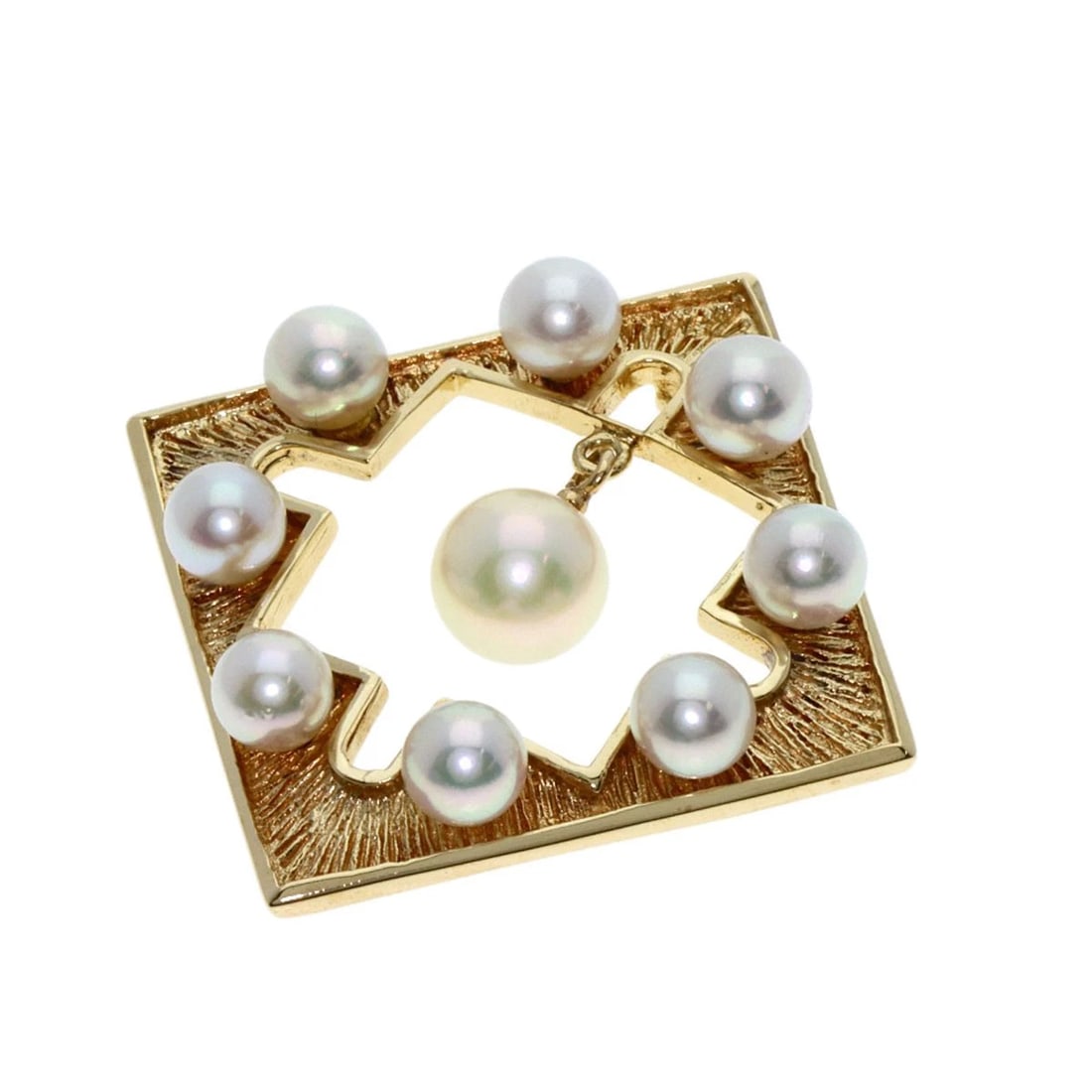 MIKIMOTO PEARL PENDANT TOP: MIKIMOTO Pearl Pendant top Brand: MIKIMOTO Type: Pendant top Material: K14 Yellow Gold Main Stone/Creation Pearl Color: Yellow Gold Size: Stone Size:0.2inch/4.5-6.7mm Top Size:1.4inch/35.4x35.5x6.