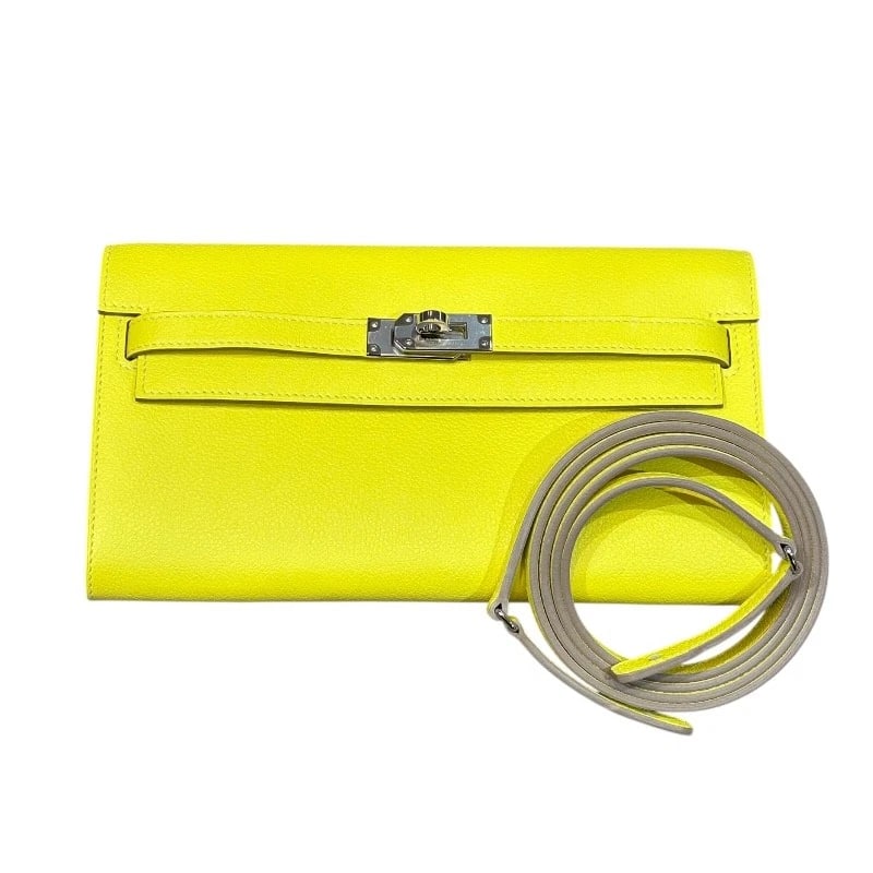 HERMES KELLY TO GO SHOULDER BAG: HERMES Kelly to go Shoulder Bag Brand: HERMES Type: Shoulder Bag Material: Evercolor Color: Lime Silver Hardware Size: W8.1 x H4.7x D1.2inch Shoulder:47.2inch Accessories: None Accessories