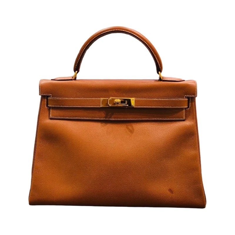 HERMES KELLY 32 SHOULDER BAG: HERMES Kelly 32 Shoulder Bag Brand: HERMES Type: Shoulder Bag Material: Courchevel Color: Camel x Gold Hardware Size: W12.6 x H9.1x D3.9inch Shoulder:0.0inch Accessories: None Accessories