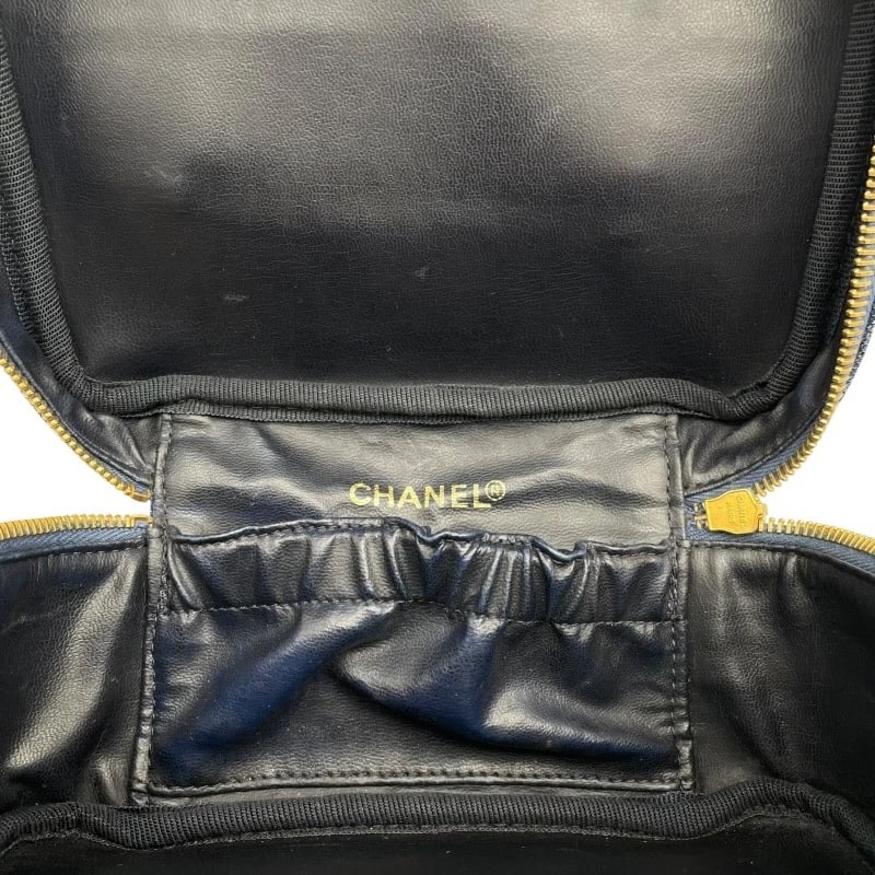 CHANEL VANITY HANDBAG - 7