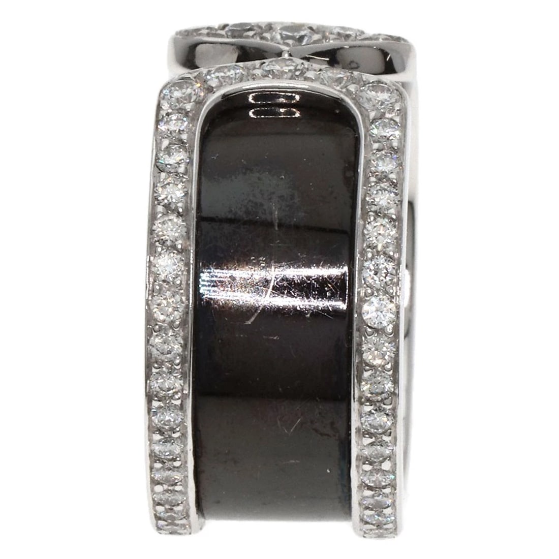 CARTIER C2 LM EDGE FULL DIAMOND RING: CARTIER C2 LM Edge Full Diamond Ring Brand: CARTIER Type: Ring Material: K18 White Gold Main Stone/Creation Natural Color: White Gold Size: 5.25(US) Accessories: None Accessories Notice: W
