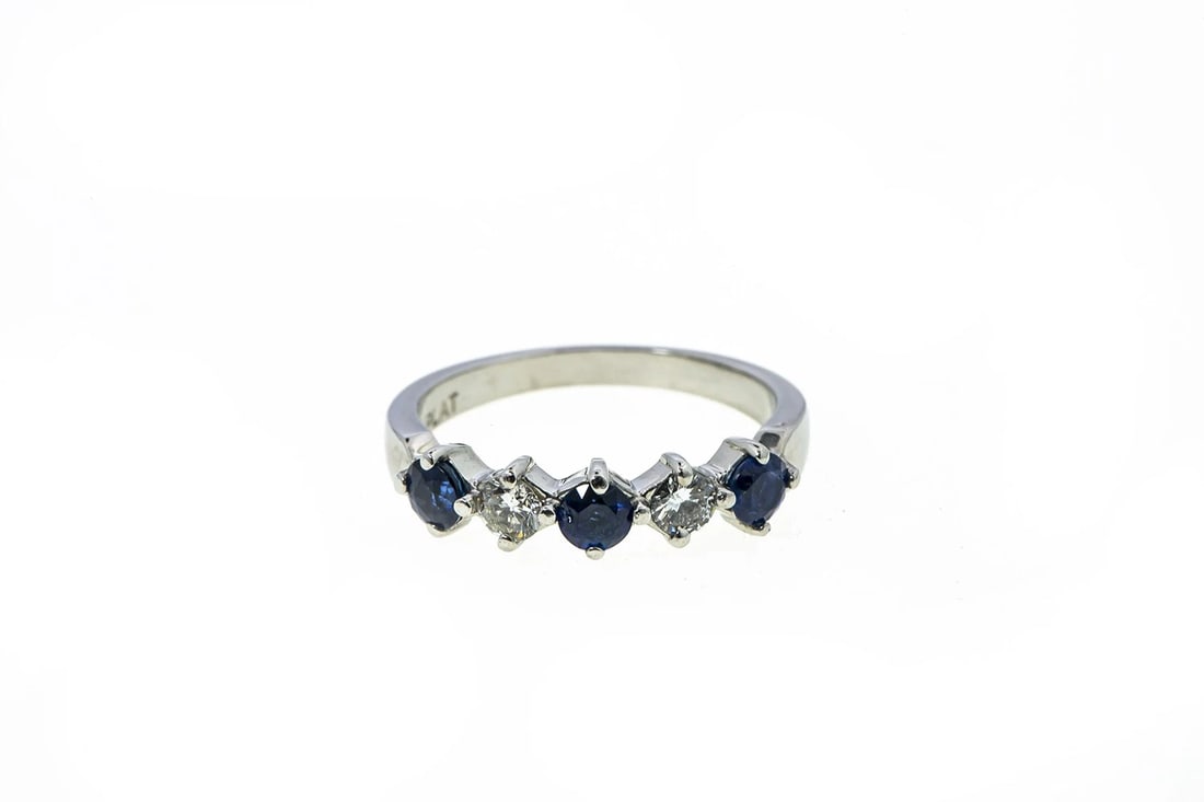 D'ERRICO NATURAL BLUE SAPPHIRE & DIAMOND 950 PLATINUM RING: D'Errico Natural Blue Sapphire & Diamond 950 Platinum Ring Brand: D'Errico's Platinum Corp. Type: Ring Material: 950 Platinum Main Stone/Creation Sapphire Color: Main Stone Color Blue Size: