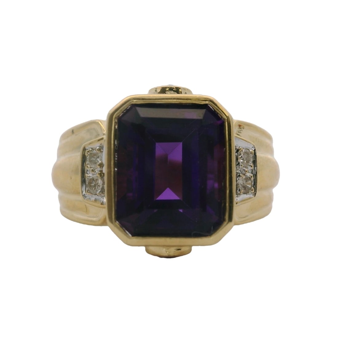 AMETHYST COCKTAIL RING ACCENT DIAMONDS BEZEL-SET: Amethyst Cocktail Ring Accent Diamonds Bezel-Set Brand: Unbranded Type: Ring Material: 18k Yellow Gold Main Stone/Creation Natural Color: Yellow Size: 5 US Accessories: None Accessories No