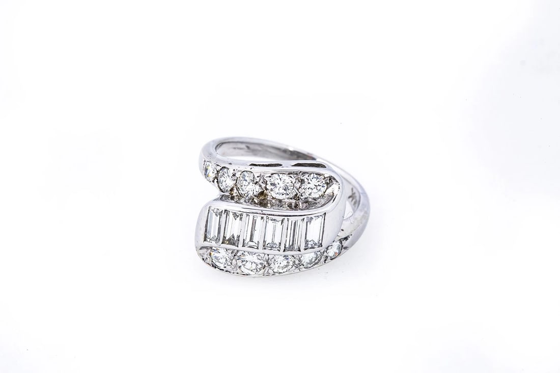ANTIQUE DECO BAGUETTE DIAMOND CLUSTER RING (1 of 4)