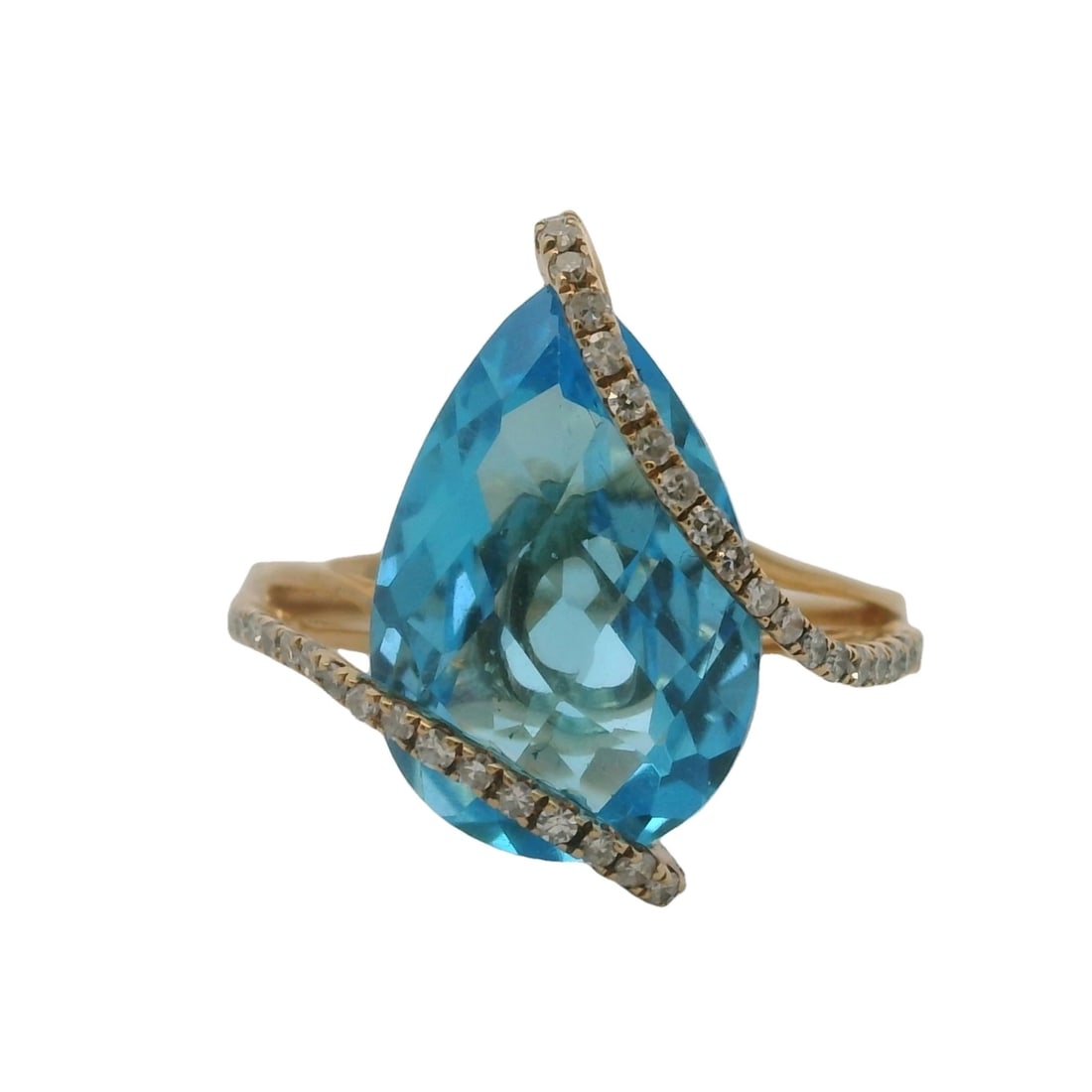 EFFY OCEAN BLEU BLUE TOPAZ DIAMOND COCKTAIL STATEMENT RING: EFFY Ocean Bleu Blue Topaz Diamond Cocktail Statement Ring Brand: EFFY Type: Ring Material: 14k Yellow Gold Main Stone/Creation Topaz Color: Yellow Size: 5 US Accessories: None Accessories