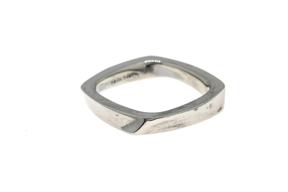 VINTAGE TIFFANY & CO FRANK BAND 18K WHITE GOLD RING: Vintage Tiffany & Co Frank Band 18K White Gold Ring Brand: Tiffany & Co Type: Ring Material: 18k White Gold, Color: none Size: 4.5 US Accessories: None Accessories Notice: When purchasing