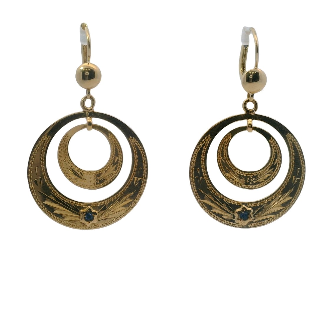 CORLETTO ITALIAN 18KT YELLOW GOLD DANGLE EARRINGS: Corletto Italian 18kt Yellow Gold Dangle Earrings Brand: Corletto Type: Earrings Material: 18K Yellow Gold Main Stone/Creation Sapphire Color: Yellow Size: Length x Width - 1.00" x 1.70" Accessor