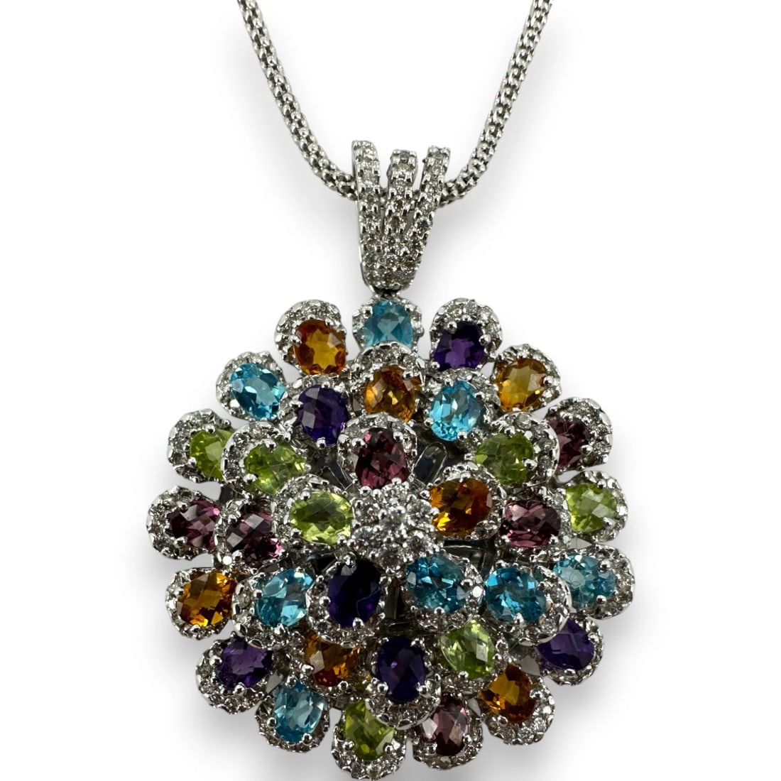 ZEN DIAMONDS 14KT WHITE GOLD NECKLACE PENDANT: Zen Diamonds 14kt White Gold Necklace Pendant Brand: Zen Diamonds Type: Necklace Material: 14k White Gold Main Stone/Creation Topaz Color: White Size: Length of Chain - 17" Width of Chain - 1.5mm"